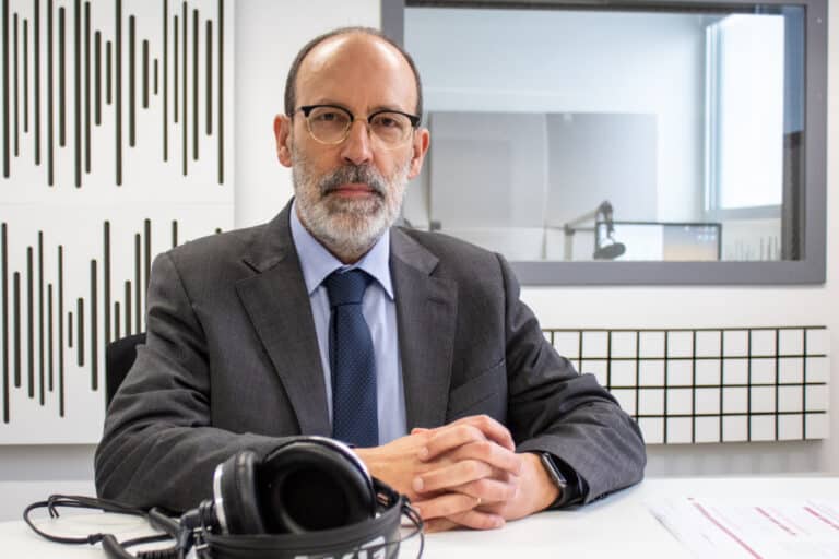 Reitor da UMinho evidencia qualidade da programação da RUM