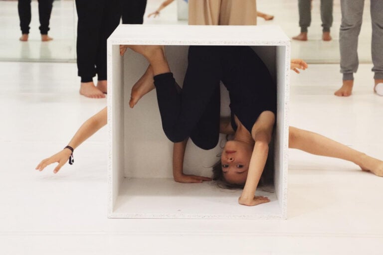 Theatro Circo recebe espetáculo de dança centrado em questões feministas