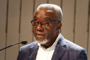 Boaventura Cardoso vence IV Prémio de Literatura dstangola/Camões