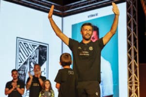 Associação de Treinadores critica Vitória SC por contratação de Moreno