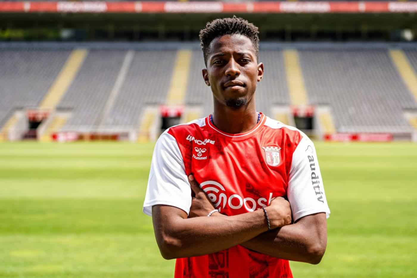 SC Braga confirma Banza e rescinde com Pablo Santos