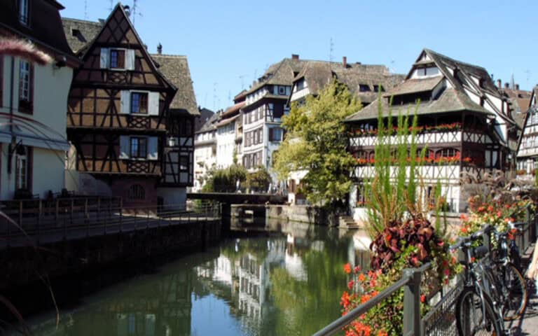 Cidade francesa de Estrasburgo será a Capital Mundial do Livro em 2024