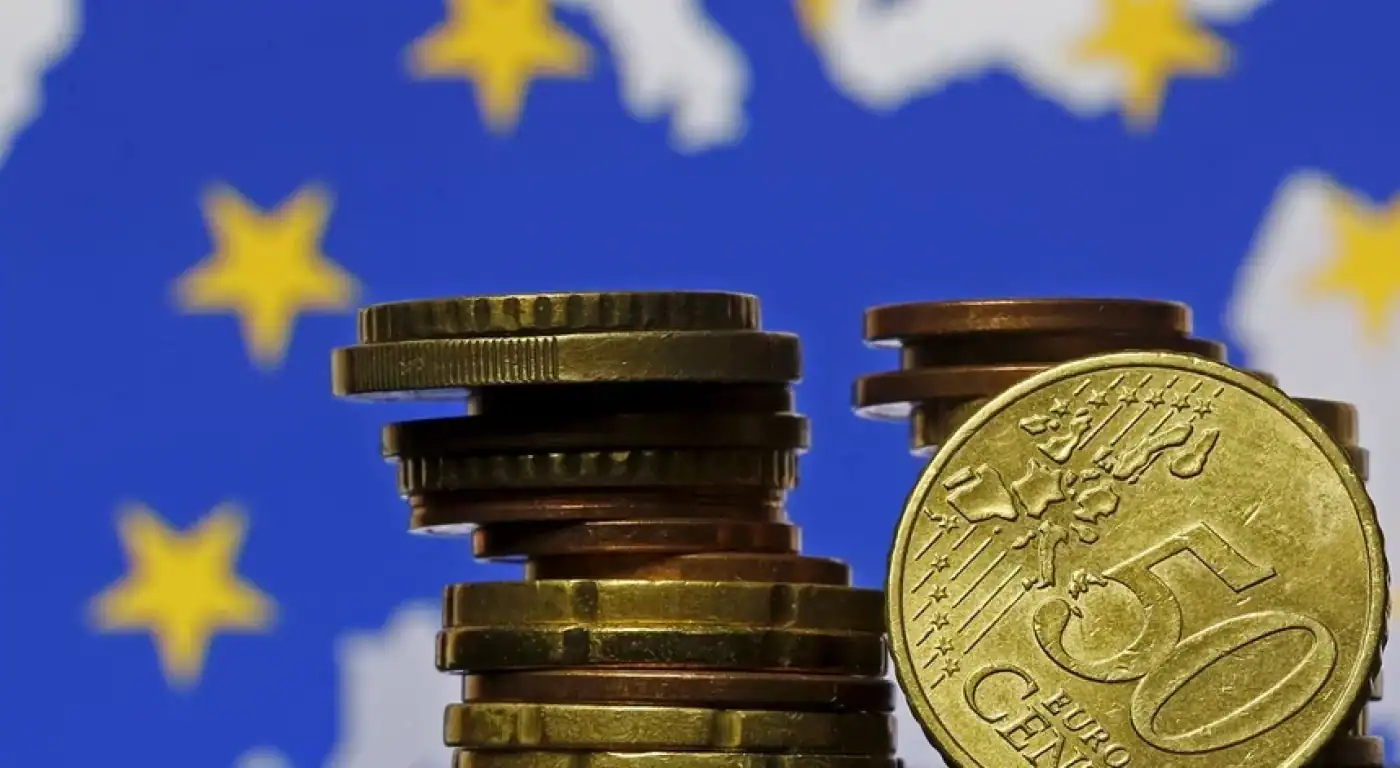 Atividade da zona euro contrai-se em julho pela 1.ª vez desde o início de 2021