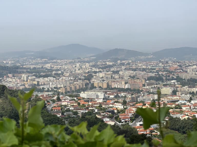 CDU vota contra Regulamento do Programa de Arrendamento Acessível