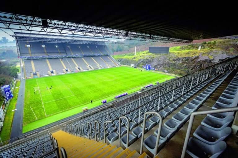 SCB 'abandona' 1º de Maio e avança para requalificação do estádio municipal