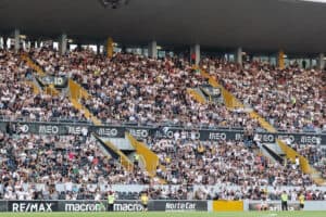 Vitória SC exige retirada de caso de racismo com Marega em livro de filosofia