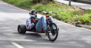 Corrida de Carrinhos de Rolamentos condiciona trânsito em Braga