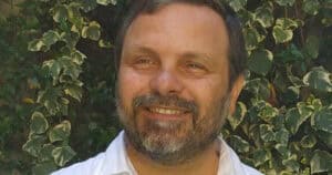 Investigador da UMinho aposta nos media e livros para descomplicar física&nbsp;