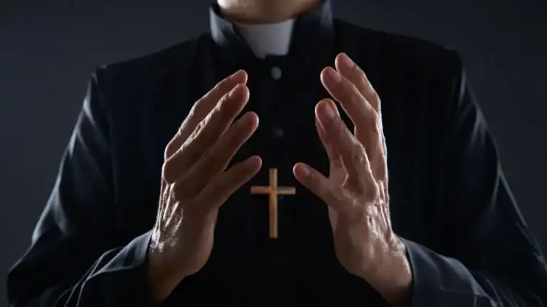 Presidente da República recebe comissão que investiga abusos sexuais na Igreja