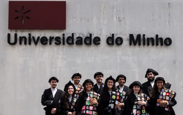 Primeira fase das candidaturas ao ensino superior termina hoje&nbsp;