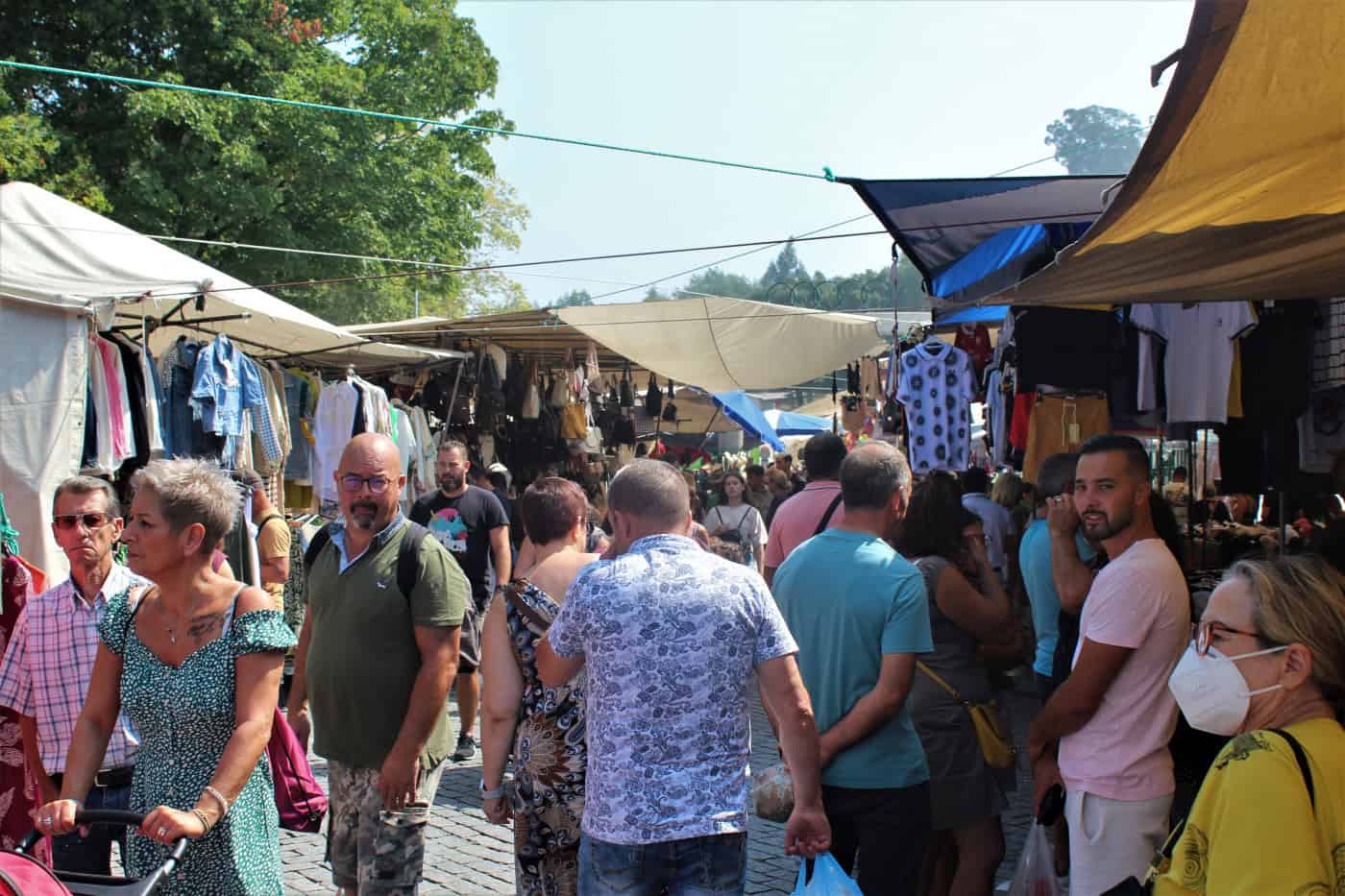 Feira de Braga recebe enchente de emigrantes mas não se reflete em todos os negócios