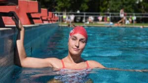 Tamila Holub apura-se para a final dos 800m livres dos Europeus de Natação