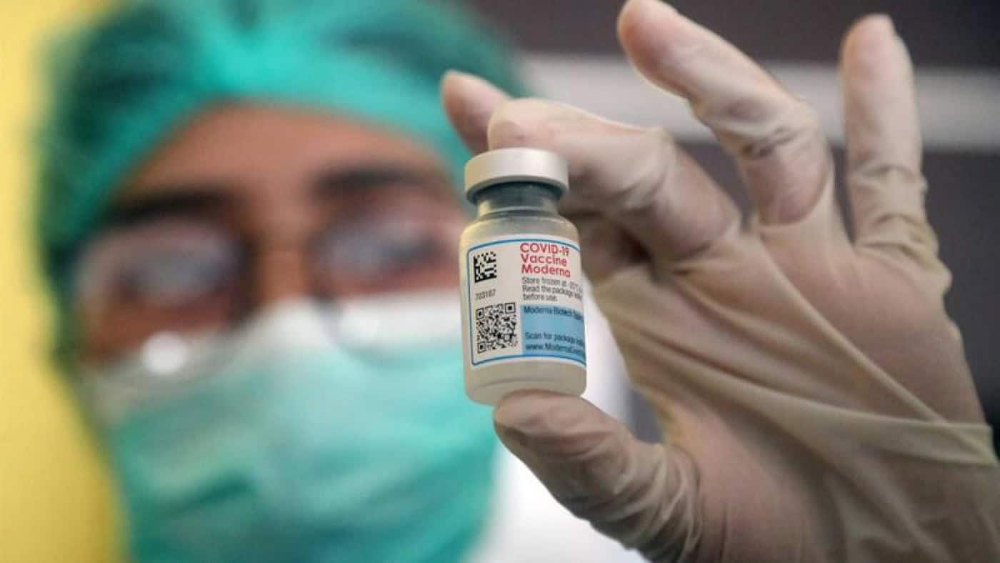 Vacina da Moderna contra a variante Ómicron aprovada no Reino Unido&nbsp;