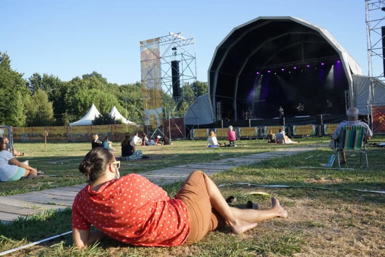 Baleia Baleia Baleia, Luíz Caracol e Killimanjaro no MEL