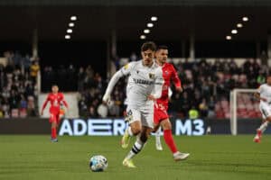 Estádio Cidade de Barcelos recebe duelo minhoto esta noite