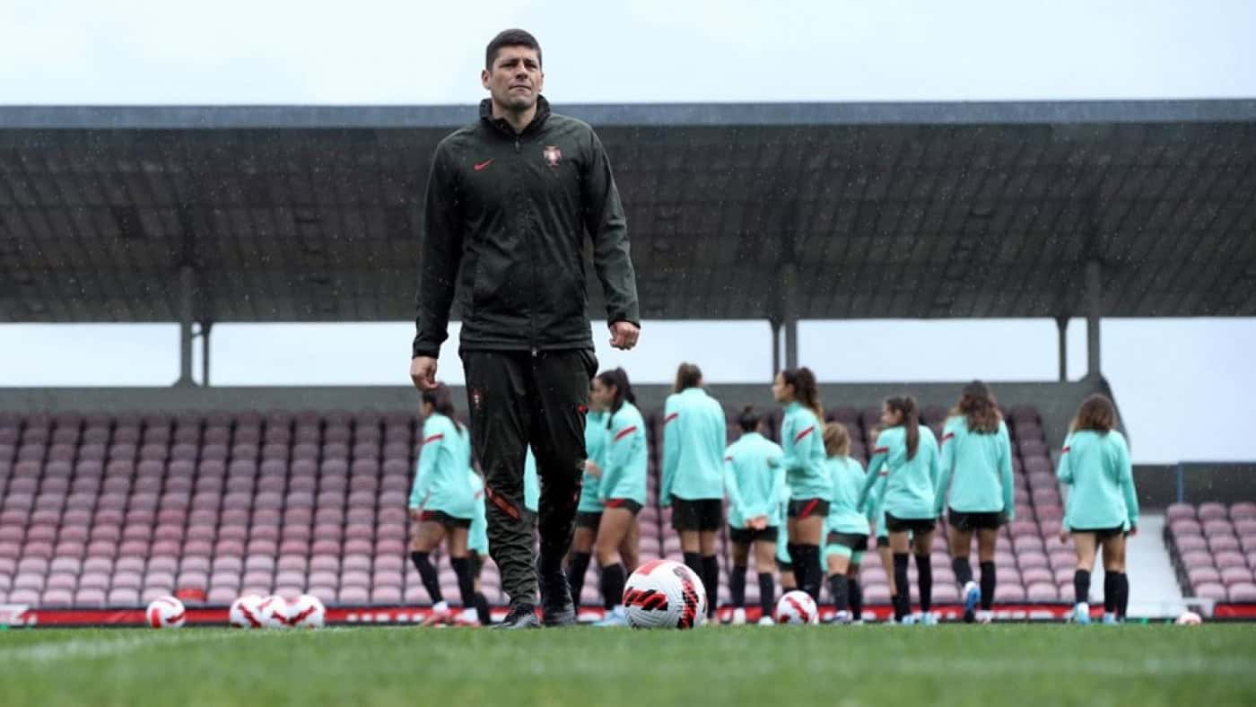 Selecionador nacional chama quatro atletas do SCB