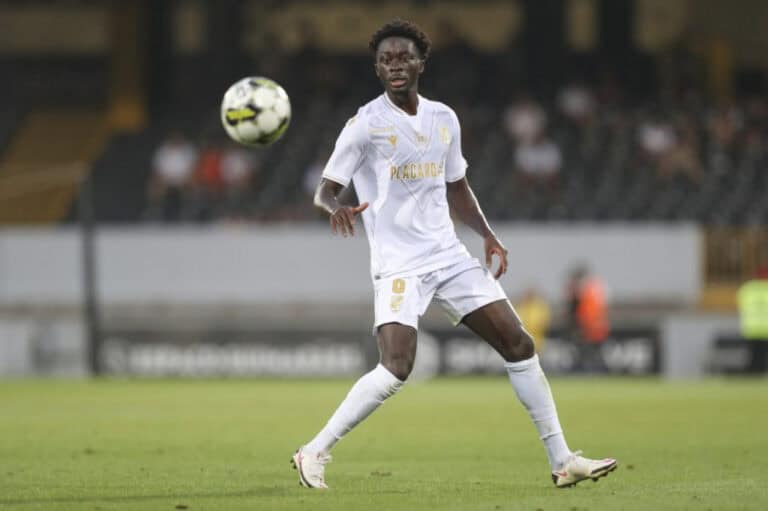 Vitória SC vende Abdul Mumin ao Rayo Vallecano