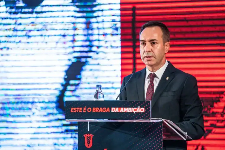 Salvador diz que SC Braga "é o único com decisão na venda de jogadores"