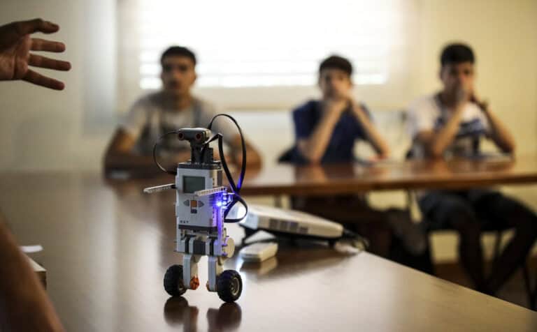 CMG volta a disponibilizar bolsas de estudo para universitários carenciados