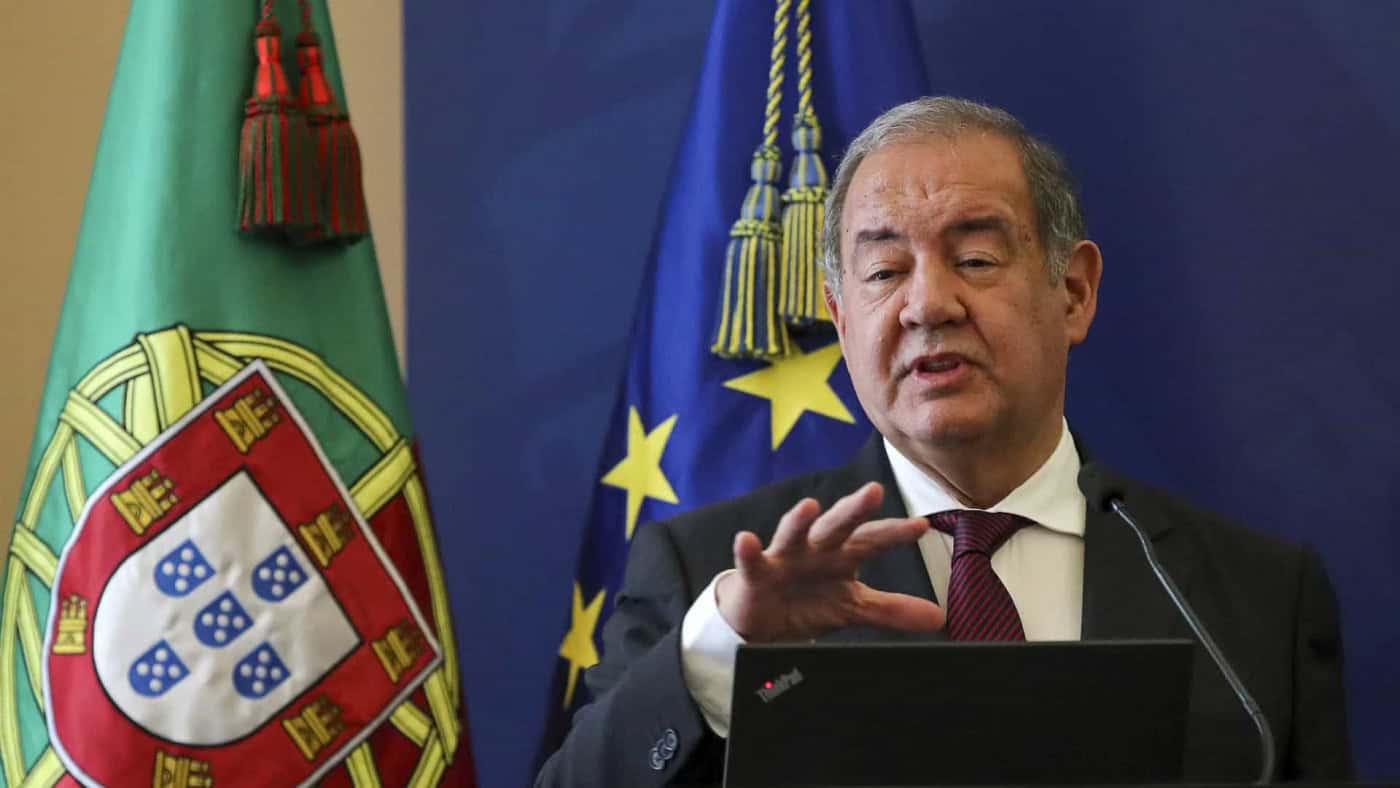 Governo lança linha de crédito de 600 milhões para empresas