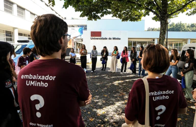 'GPS do Caloiro' ajuda novos alunos da UMinho a conhecer os cantos à casa