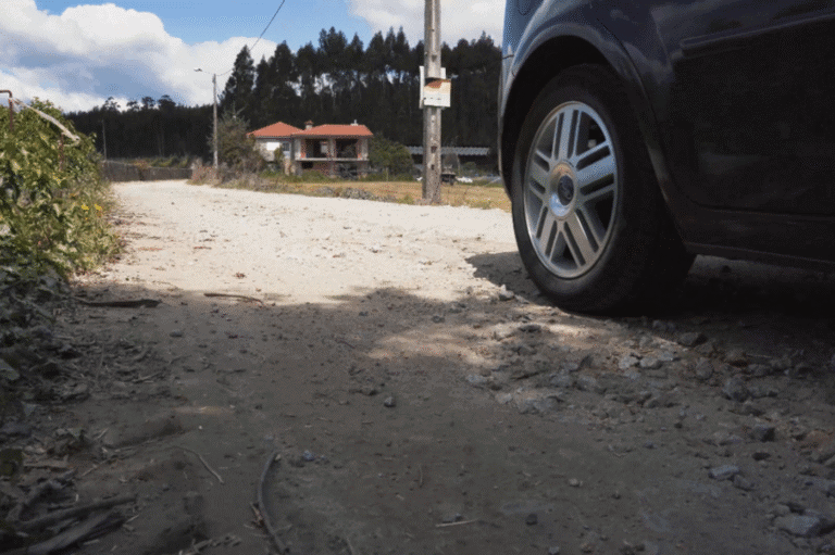 Barcelos aprova&nbsp;2,7 ME às freguesias para erradicar vias de terra batida