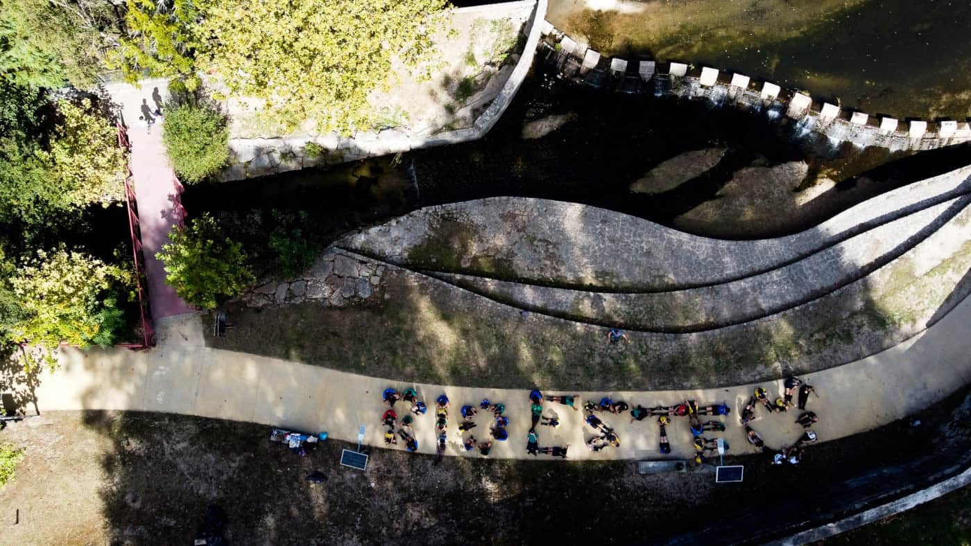 Mais de sete toneladas e meia de resíduos recolhidas em nova ação de limpeza no rio Este