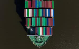 Guerra na Ucrânia tira 2,8 biliões de dólares à economia mundial