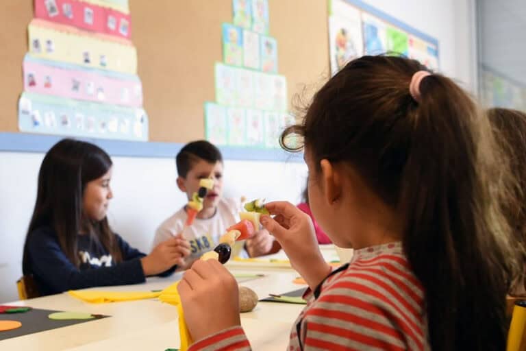 PS e CDU alertam CMB para a qualidade das refeições servidas nas escolas