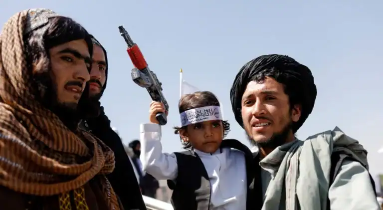 Enviado da ONU alerta para risco de conflito e maior pobreza no Afeganistão