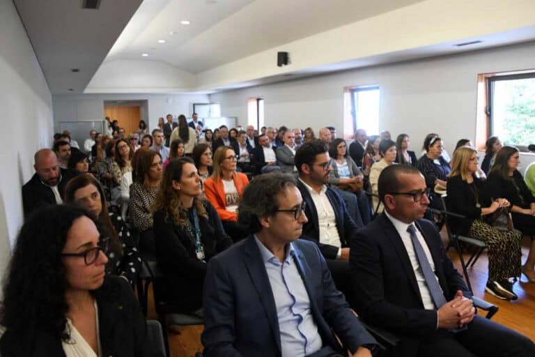 Famalicão prepara&nbsp;plano de transição energética para os edifícios escolares