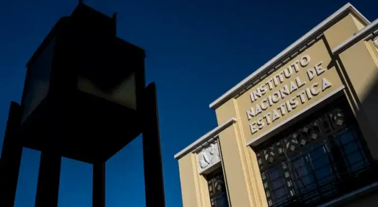 Inflação sobe para 9,3%, a mais alta dos últimos 30 anos