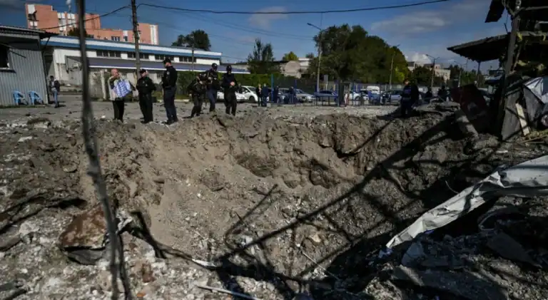 Pelo menos 23 mortos após ataque em Zaporizhia. Rússia e Ucrânia trocam acusações