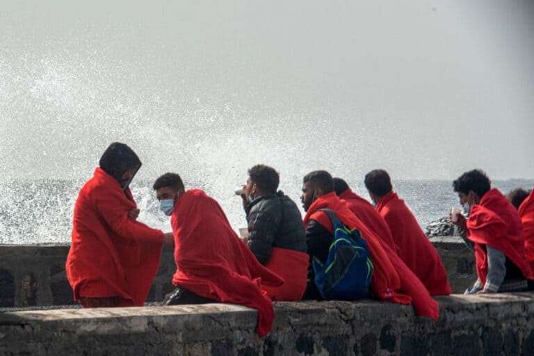 Cerca de 350 migrantes resgatados nas últimas horas na costa espanhola