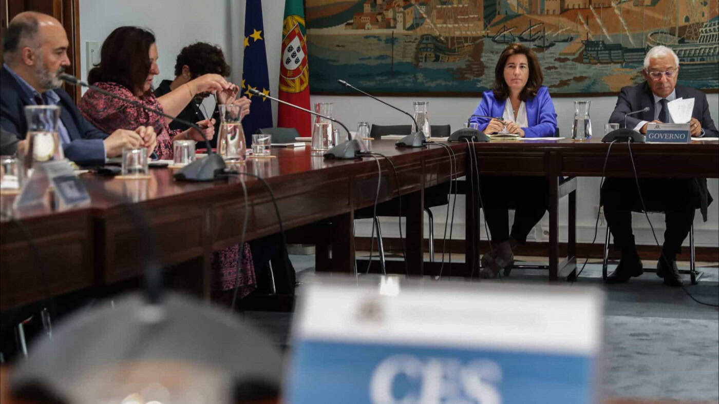 Governo propõe salário mínimo de 760 euros no próximo ano