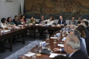 Acordo com parceiros sociais prevê fim do prazo para dedução de prejuízos fiscais&nbsp;