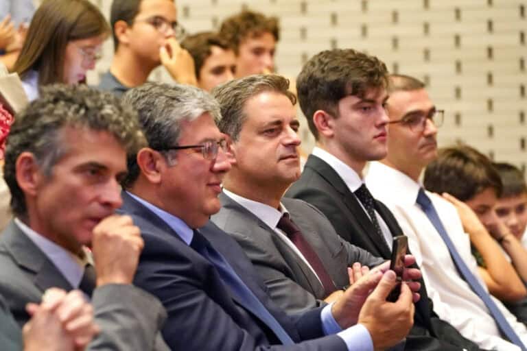 Embaixador do Paraguai quer criar "pontes" com Braga