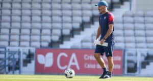 “Somos uma equipa mais forte, mas não podemos jogar só com a parte teórica"