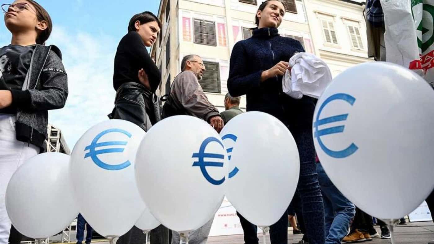 Défice recua na zona euro no 2.º trimestre. Portugal tem o maior excedente&nbsp;