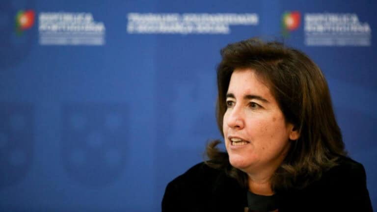 "Foco total" do Governo está em "retirar pessoas em situação de sem-abrigo da rua"&nbsp;