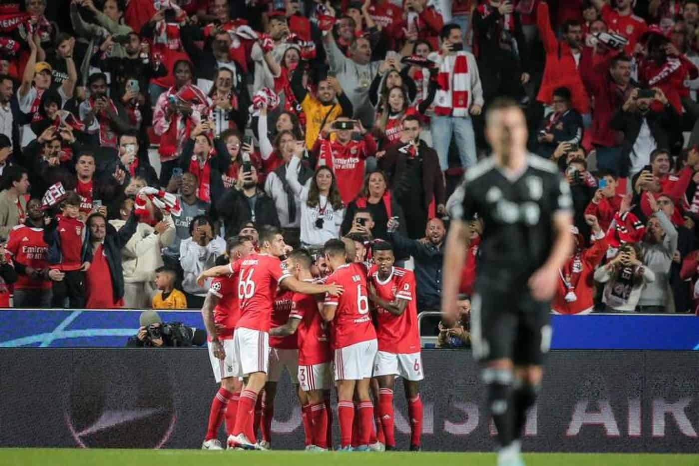 Champions: Benfica vence Juventus e apura-se para os oitavos