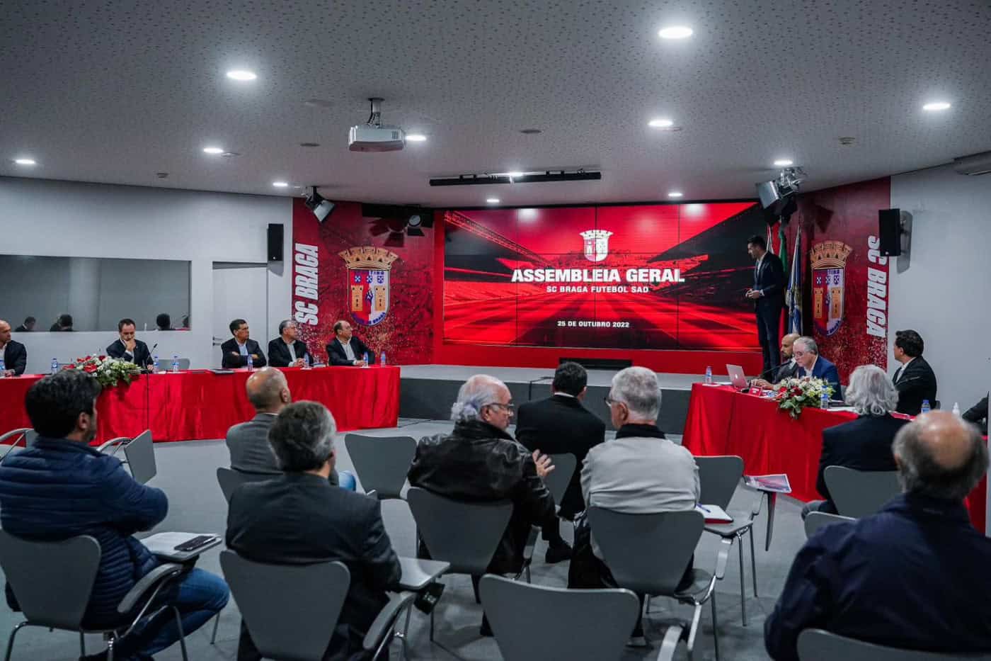 SCB. Relatório e contas aprovado por unanimidade pelos acionistas da SAD