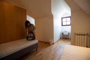 Apoio ao alojamento não contempla alunos deslocados sem contrato de arrendamento