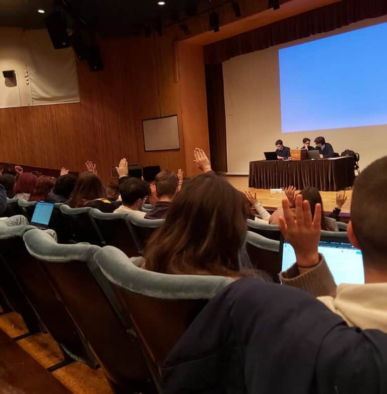 Listas candidatas aos órgãos sociais podem ser financiadas pela AAUMinho