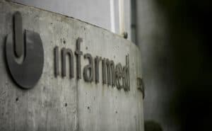 Covid-19. Peritos e políticos fazem ponto da situação no Infarmed&nbsp;