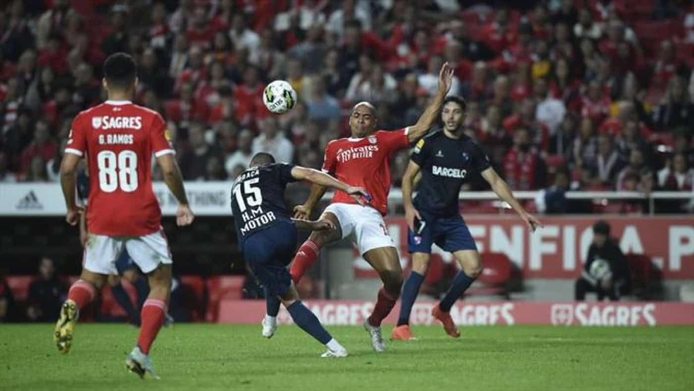 Gil Vicente cai perante um Benfica invencível