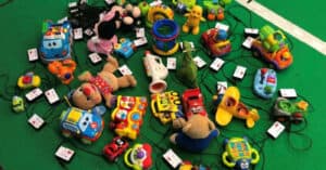 Alunos da UMinho vão adaptar 80 brinquedos para crianças com paralisia cerebral