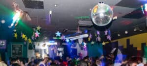 AAUMinho condena agressão no BA de Braga e chama concessionária para reunião