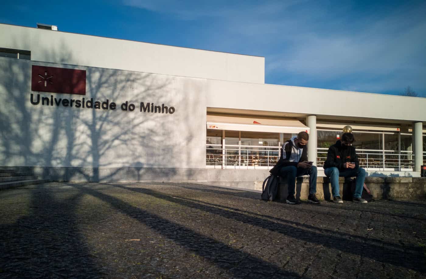 Eleições AAUMinho. Há duas listas concorrentes a cada órgão