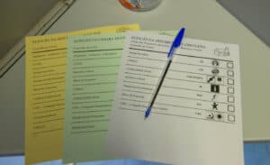 Casos judiciais a envolver autarcas não beliscam reeleição, revela estudo da UMinho